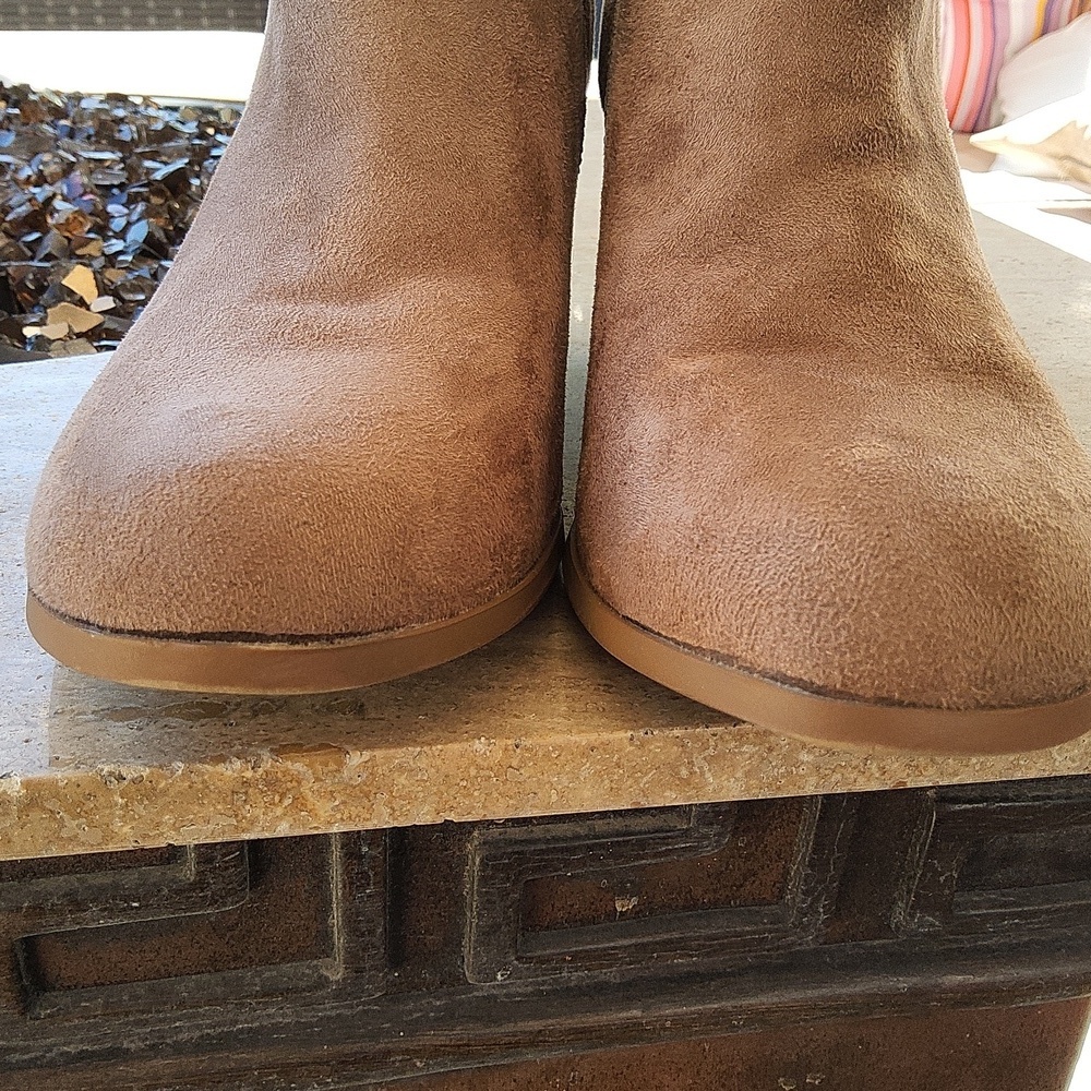 Style & Co faux suede light brown heeled boots size 10 1/2 - Picture 9 of 14